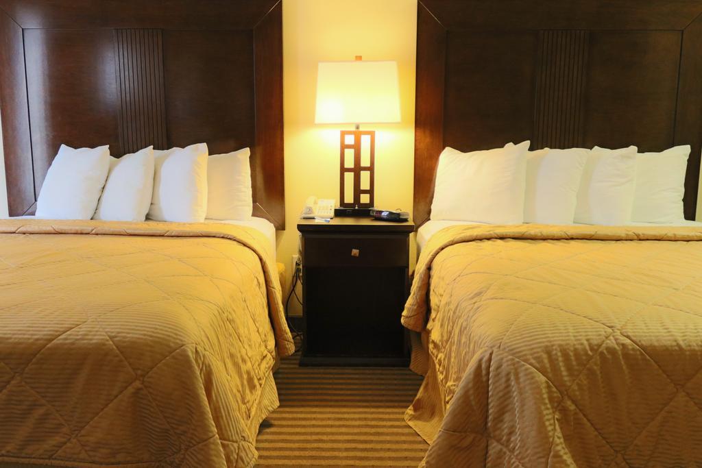 Frontier Hotel Хьюстон Номер фото